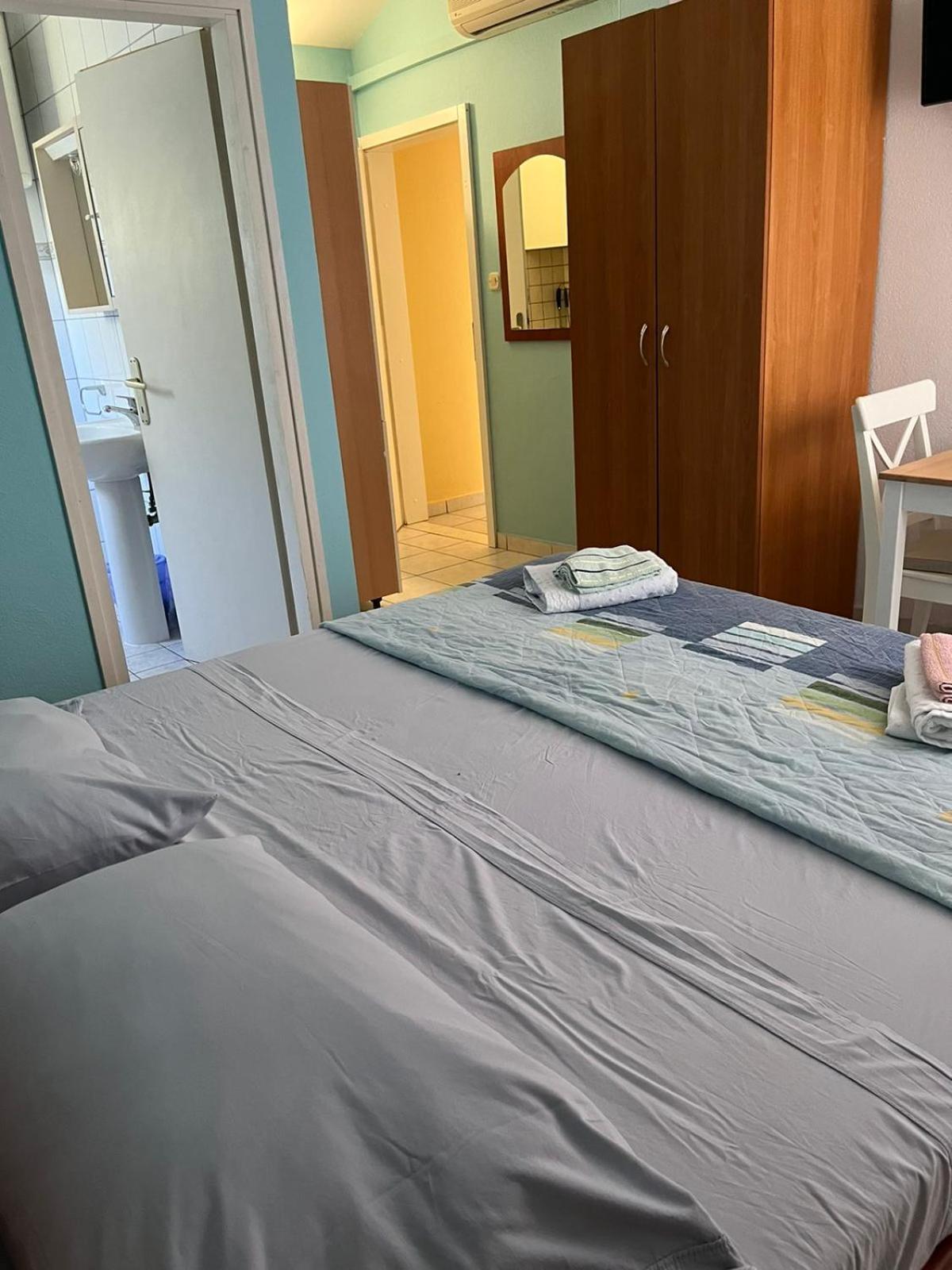 Apartmani Kate Lastovo 部屋 写真