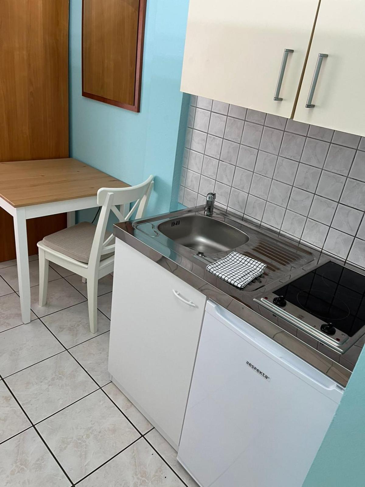Apartmani Kate Lastovo 部屋 写真